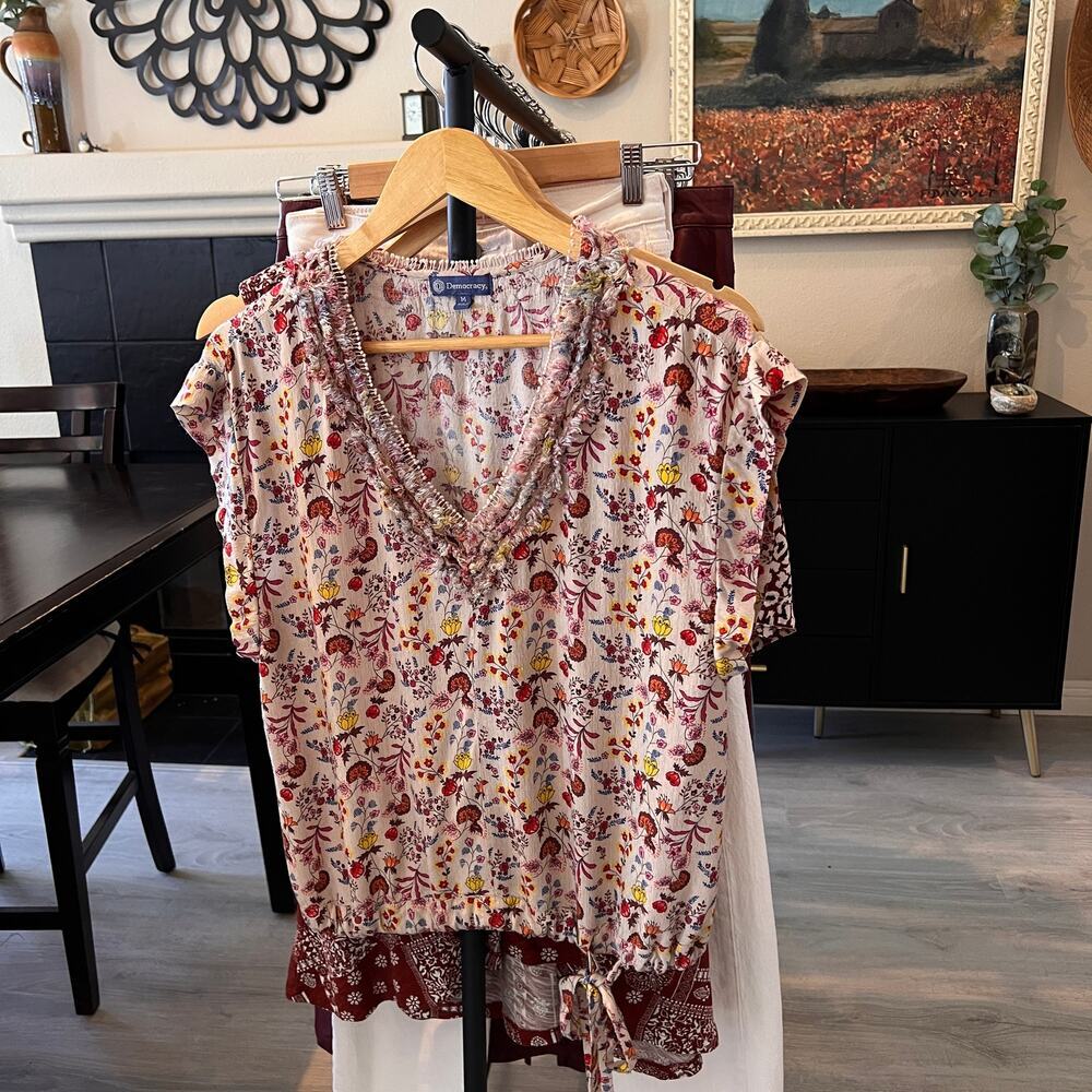 Democracy Blouse Womens Size Medium Floral Boho Tie at Waist Colorful Spring - Picture 16 of 16